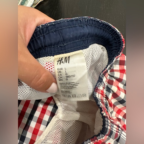 Men’s H & M Swim Trunks Shorts Plaid - Picture 4 of 4